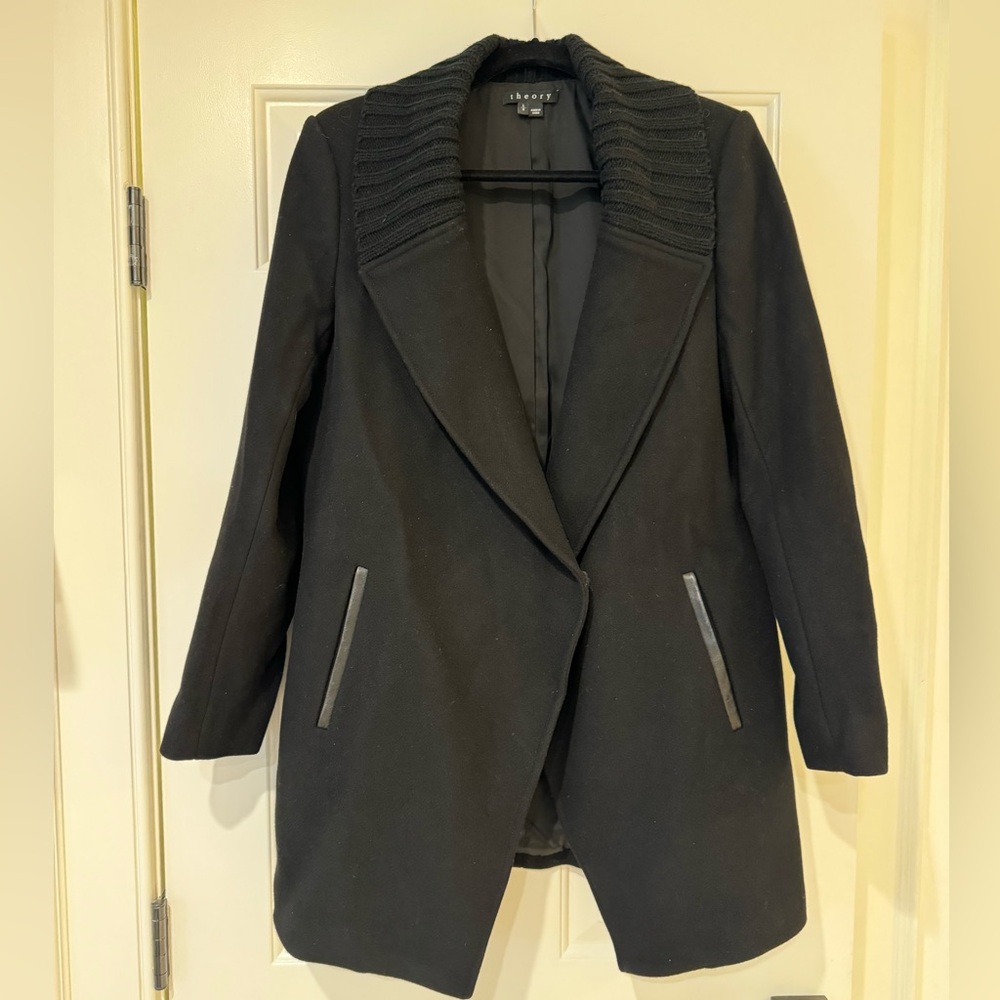 Vince Coat black leather trim pocket sz L ret. $799